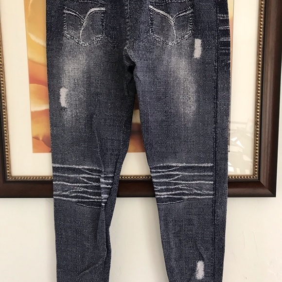 Jean Print Leggings - Picture 2 of 5